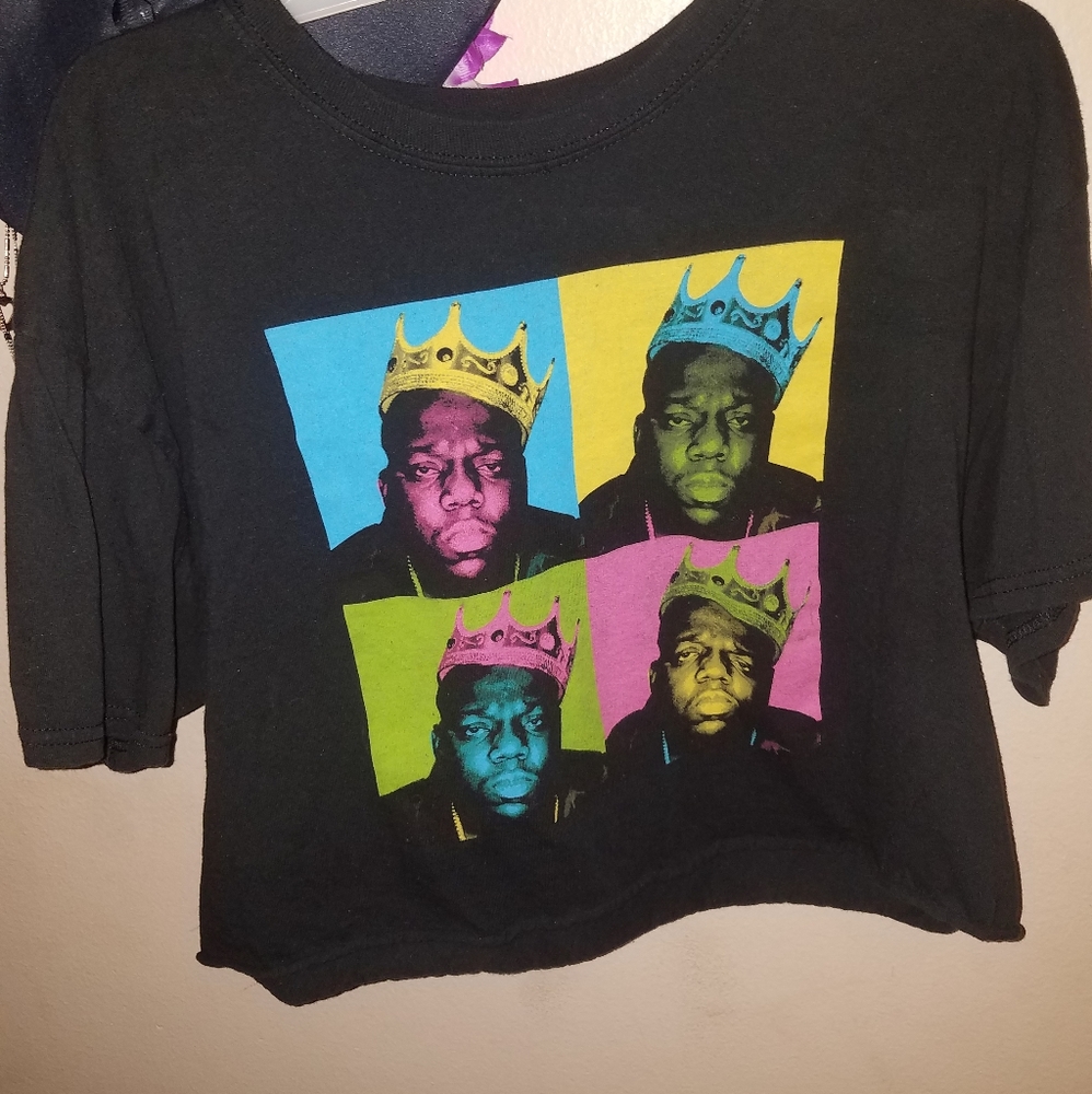 Crop top of biggie